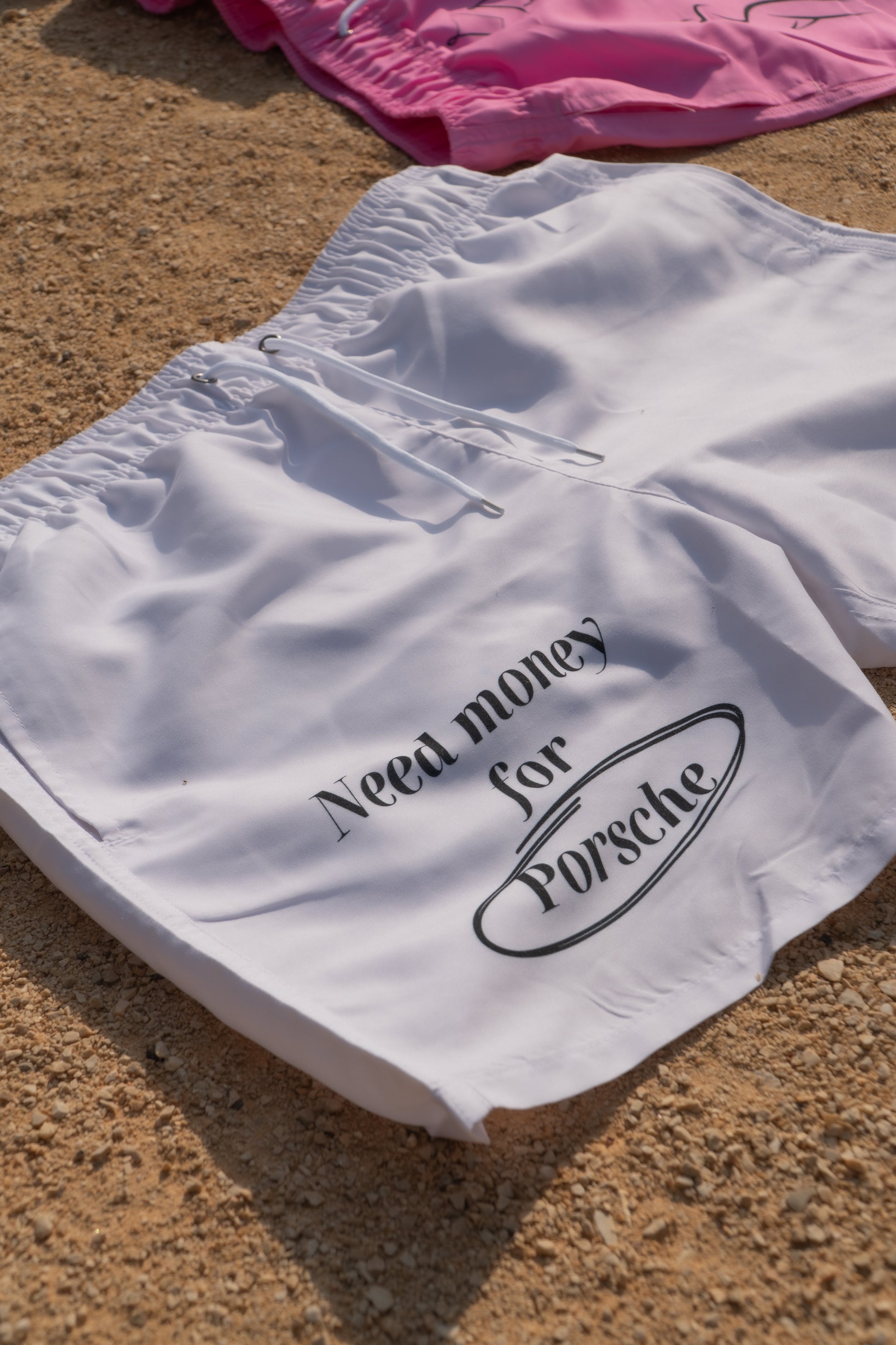 Maillot "NEED MONEY FOR PORSCHE" - Blanc